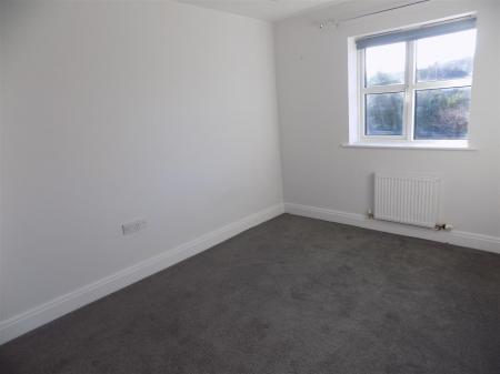 3 bedroom Semi-detached house for sale in Hudson Way, Radcliffe-On-Trent, Nottingham