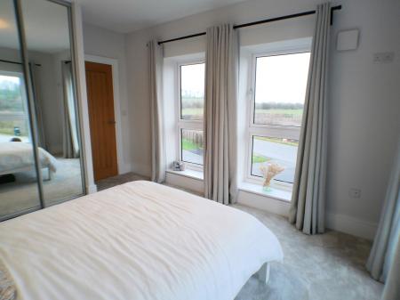 1 bedroom Flat to let in Grantham Road, Radcliffe-on-Trent, NG12