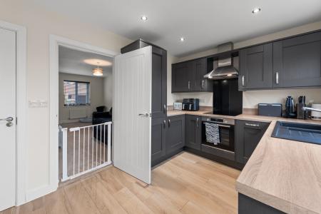 2 bedroom Semi-detached house for sale in Birch Road, Kirton, Boston, PE20