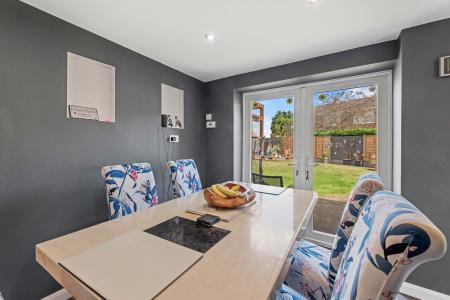 4 bedroom Detached house for sale in Causeway, Boston, PE21