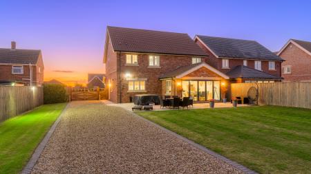 4 bedroom Detached house for sale in Church Road, Freiston, Boston, PE22