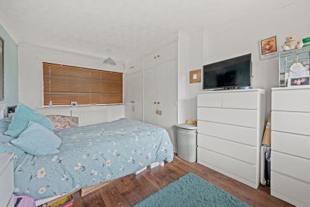 3 bedroom Semi-detached house for sale in Eastwood Road, Boston, PE21