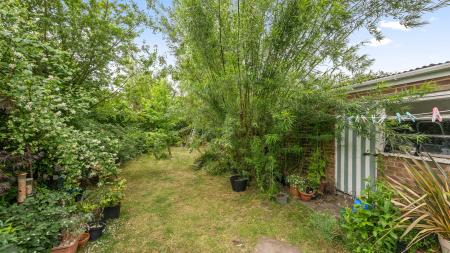 3 bedroom Semi-detached house for sale in Eastwood Road, Boston, PE21