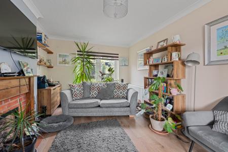 3 bedroom Semi-detached house for sale in Eastwood Road, Boston, PE21