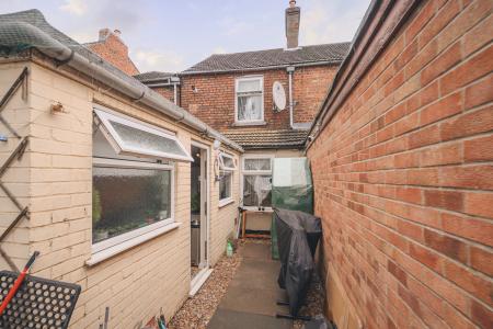 2 bedroom Terraced House for sale in Freiston Road, Boston, PE21