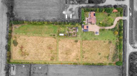 4 bedroom Detached house for sale in High Ferry Lane, Sibsey, Boston, PE22