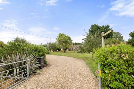 4 bedroom Detached house for sale in High Ferry Lane, Sibsey, Boston, PE22