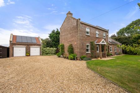 4 bedroom Detached house for sale in High Ferry Lane, Sibsey, Boston, PE22