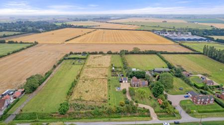 4 bedroom Detached house for sale in High Ferry Lane, Sibsey, Boston, PE22