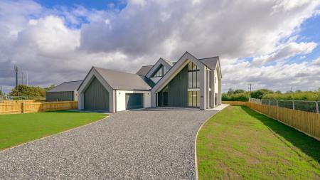 4 bedroom Detached house for sale in Main Road, Stickney, Boston, PE22