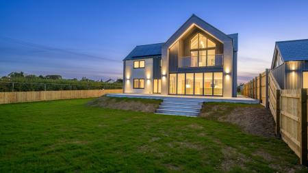 4 bedroom Detached house for sale in Main Road, Stickney, Boston, PE22