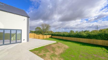 4 bedroom Detached house for sale in Main Road, Stickney, Boston, PE22