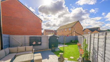 3 bedroom Semi-detached house for sale in Mallow Gardens, Boston, PE21