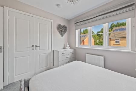 3 bedroom Semi-detached house for sale in Mallow Gardens, Boston, PE21