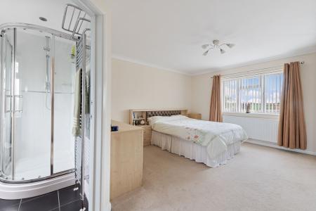 3 bedroom Detached house for sale in Old Main Road, Fosdyke, Boston, PE20