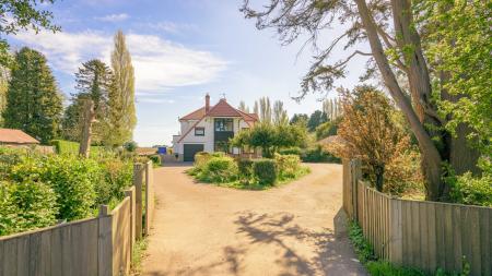 4 bedroom Detached house for sale in Sibsey Road, Boston, PE21