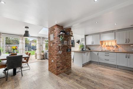 4 bedroom Detached house for sale in Sleaford Road, Boston, PE21