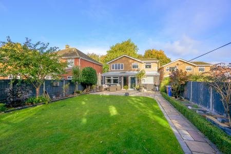 4 bedroom Detached house for sale in Sleaford Road, Boston, PE21