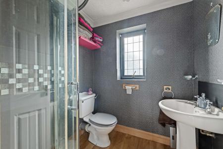 4 bedroom Detached house for sale in The Graylings, Boston, PE21