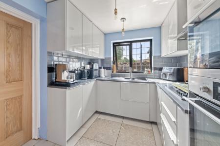 4 bedroom Detached house for sale in The Graylings, Boston, PE21