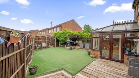 4 bedroom Detached house for sale in The Graylings, Boston, PE21