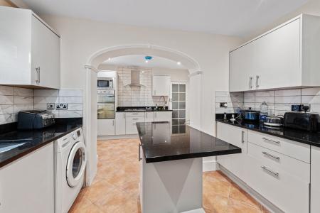 4 bedroom Detached house for sale in Tollfield Road, Boston, PE21