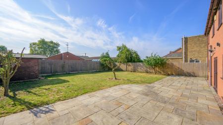 5 bedroom Detached house for sale in Woodville Road, Boston, PE21