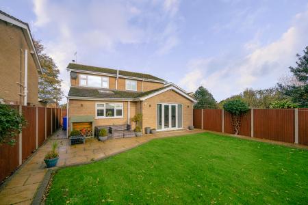 4 bedroom Detached house for sale in Sleaford Road, Boston, PE21