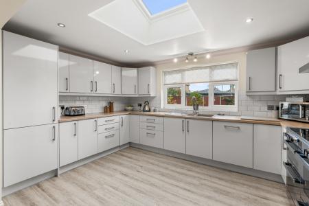 4 bedroom Detached house for sale in Sleaford Road, Boston, PE21