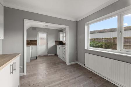 3 bedroom Semi-detached house for sale in Woodside, Boston, PE21