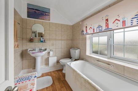 3 bedroom Detached house for sale in Saundergate Lane East, Wyberton, Boston, PE21