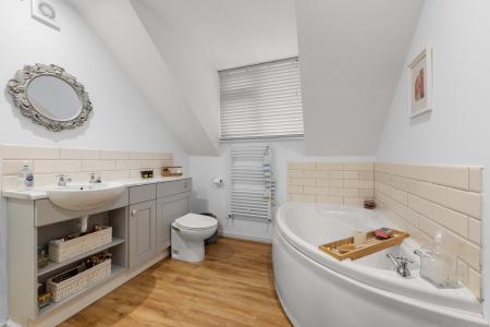 3 bedroom Detached house for sale in Kingsway, Fishtoft, Boston, PE21