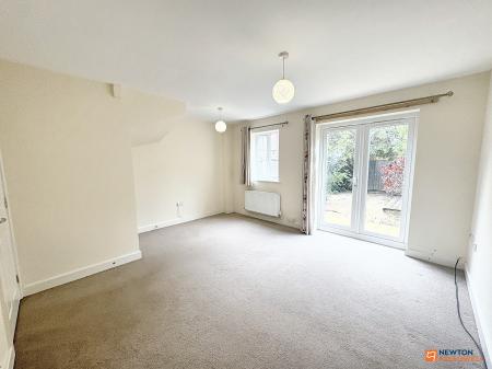 2 bedroom Semi-detached house for sale in Ascot Close, Bourne, PE10