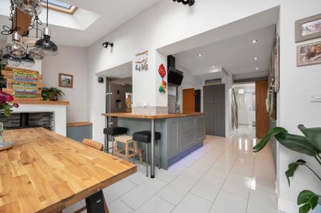 4 bedroom Detached house for sale in Austerby, Bourne, PE10