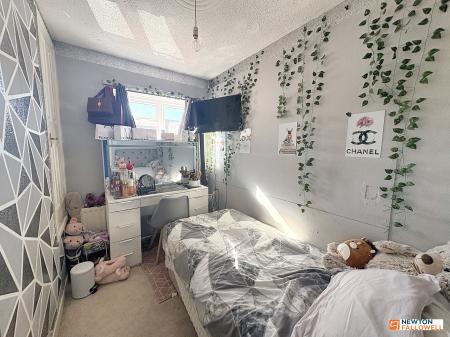 4 bedroom Semi-detached house for sale in Aveland Close, Bourne, PE10