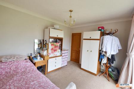 3 bedroom Detached bungalow for sale in Elizabeth Way, Bourne, PE10