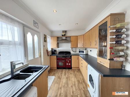 3 bedroom End of terrace house for sale in Fen Road, Bourne, PE10