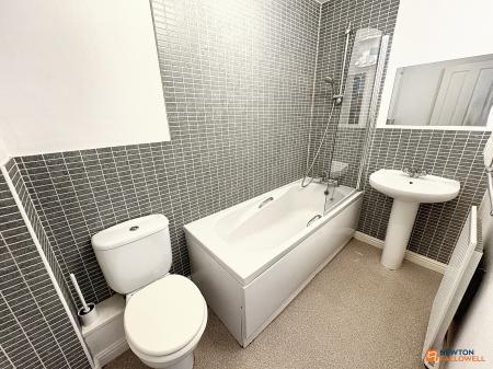 2 bedroom Terraced House for sale in Gilpin Close, Bourne, PE10