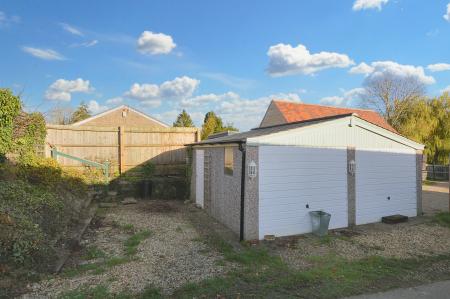 2 bedroom Cottage for sale in High Street, Little Bytham, Grantham, NG33