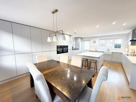 4 bedroom Detached house for sale in Nene Close, Bourne, PE10