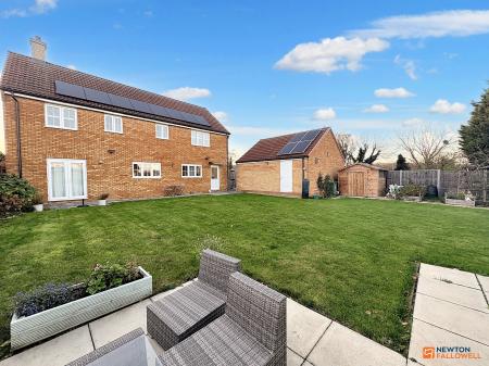 4 bedroom Detached house for sale in Nene Close, Bourne, PE10