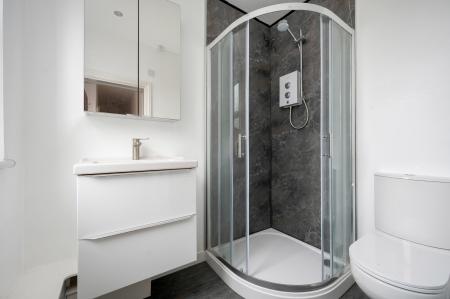 2 bedroom Flat for sale in South Street, Bourne, PE10