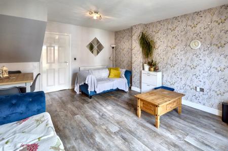 3 bedroom Terraced House for sale in The Pollards, Bourne, PE10