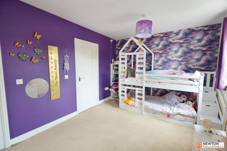 3 bedroom Terraced House for sale in The Pollards, Bourne, PE10