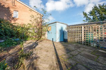 2 bedroom Terraced House for sale in West Street, Bourne, PE10