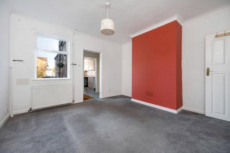 2 bedroom Terraced House for sale in West Street, Bourne, PE10
