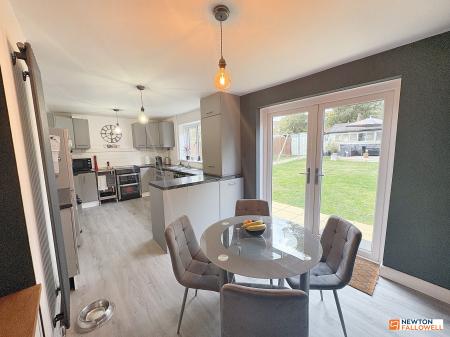 3 bedroom Semi-detached house for sale in Dovecote Estate, Rippingale, Bourne, PE10