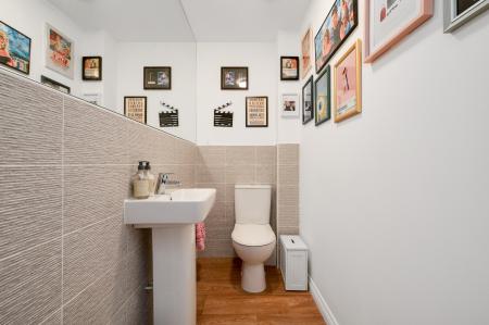 3 bedroom Semi-detached house for sale in Taunton Road, Bourne, PE10