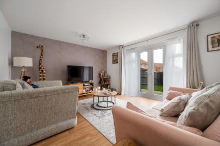 3 bedroom Semi-detached house for sale in Taunton Road, Bourne, PE10