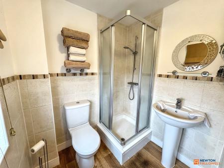 3 bedroom Town house for sale in Rosemary Gardens, Bourne, PE10